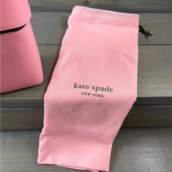 Kate Spade, Pink Clutch or Crossbody, Duster Included, NWT!! - Picture 8 of 10